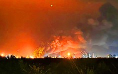 Nghi vấn phá hoại sau các vụ nổ nhà máy lọc dầu ở Hungary và Romania