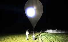 Lithuania đóng cửa sân bay vì khí cầu 'buôn lậu' từ Belarus