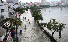 Triều cường ở TP.HCM, Nam bộ vượt lịch sử, ngập nước gây thiệt hại nặng nề: Vì sao?