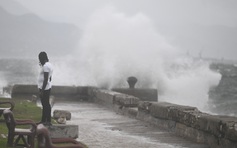 Siêu bão mạnh nhất thế giới đổ bộ Jamaica, hướng đến Cuba