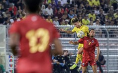 Sát giờ FIFA ‘chốt hạ’, cầu thủ Malaysia nhập tịch lậu vẫn tuyên bố cứng: Để che giấu sợ hãi?