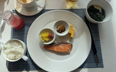 Người Việt thích khách sạn phải có bữa sáng