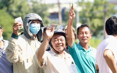 Malaysia nín thở chờ án phạt, sân Gò Đậu 'hầm hập' cơn sốt vé đội tuyển Việt Nam