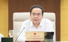 Chủ tịch Quốc hội: 'Trồng một cây chuối, nuôi một con heo, ba ngành báo cáo'