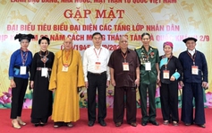 Chung dòng máu Lạc Hồng: Người phụ nữ giúp dân làm giàu trên cao nguyên đá