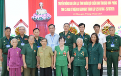 Tổ nữ quân báo đánh chìm tàu chiến địch