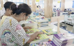 Một bộ sách thống nhất: Tìm giải pháp công bằng  thực hiện miễn phí sách giáo khoa