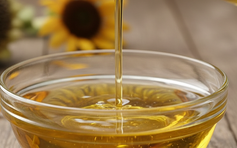 4 loại dầu thực vật bảo vệ tim mạch cần có trong bếp