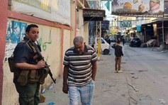 Israel không kích trại tị nạn Palestine ở Li Băng