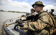 Mỹ đe dọa tiến hành chiến dịch quân sự tại Nigeria