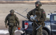 Ba Lan triển khai 10.000 binh sĩ đối phó nguy cơ tấn công