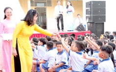 Những khoảnh khắc đẹp ngày Nhà giáo Việt Nam 20.11