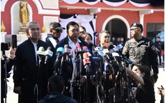 Quản giáo ở Bangkok bị cáo buộc cho gái mại dâm vào phục vụ tù nhân Trung Quốc