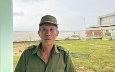 Ông lão ở Gia Lai cứu thanh niên chìm trong nước lũ: 'Không kịp nghĩ gì khác'