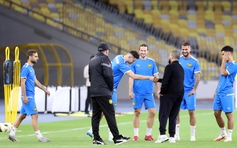 FAM sốc lớn vì hàng loạt nhà tài trợ buông tay: Không ai muốn đứng cạnh ‘kẻ’ bị FIFA phạt nặng