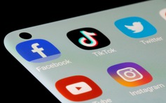 Sau Úc, đến lượt Malaysia cân nhắc cấm mạng xã hội đối với người dưới 16 tuổi