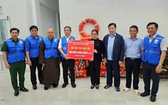 TP.HCM trao 10 tỉ đồng, 500 tấn hàng hóa hỗ trợ Đắk Lắk