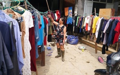 Sau lũ, hàng rào phơi kín đồ ở Hòa Thịnh: Bắt đầu lại từ những điều nhỏ nhất