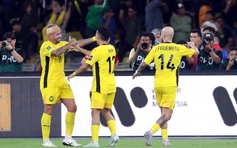 Án phạt FIFA treo lơ lửng, cầu thủ nhập tịch lậu bất ngờ nhận ‘phao cứu sinh’