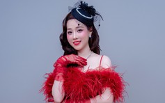 Cô gái hát bolero được khen 'xinh như hoa hậu' là ai?