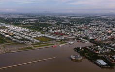 Phường Rạch Giá đông dân nhất cả nước, nhìn từ trực thăng quân sự