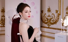 Địch Lệ Nhiệt Ba đẹp mấy cũng bất lực trước sự thất bại của phim mới