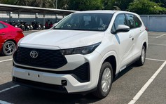 Toyota Innova Cross thêm bản mới tại Việt Nam: Giảm trang bị, giá 730 triệu đồng