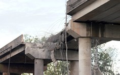 Thái Lan tuyên bố tiếp tục chiến đấu, Campuchia đóng toàn bộ cửa khẩu song phương