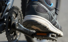 3 sai lầm khi đạp xe dễ dính chấn thương đầu gối và lưng