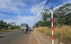 Tháo dỡ biển báo 20 km/giờ ở Đồng Nai sau phản ánh của Báo Thanh Niên