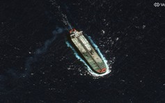 Ông Trump lệnh phong tỏa toàn bộ tàu dầu bị cấm vận ra vào Venezuela