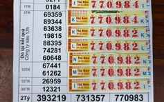 Trúng xổ số miền Nam ngày 18 tháng 12, khách ở miền Tây tức tốc đi đổi thưởng