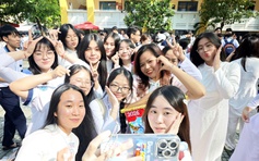 Học sinh TP.HCM dự kiến nghỉ Tết Nguyên đán Bính Ngọ   11 ngày