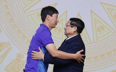 Thủ tướng Phạm Minh Chính chúc mừng U.22 và futsal nữ Việt Nam xuất sắc giành HCV SEA Games 33