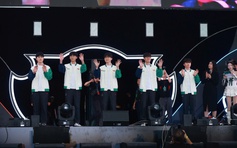 
Giây phút bùng nổ khi Faker chào fan bằng tiếng Việt
