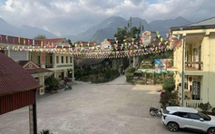 Lào Cai: Hàng trăm phụ huynh không cho con đến trường