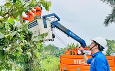Khách hàng lo hóa đơn tăng khi áp dụng giá điện hai thành phần, EVN nói gì?