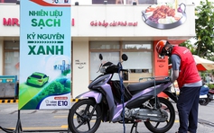 Vì sao xăng E10 vẫn còn khó bán?