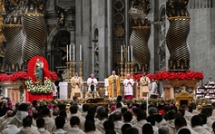 Thế giới ngày Giáng sinh 2025