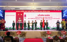 Viettel TP.HCM đón nhận Huân chương Lao động hạng Nhì