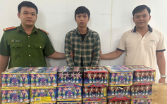 Bắt giữ 2 vụ mua bán pháo nổ trái phép tại xã Xuân Thới Sơn, TP.HCM