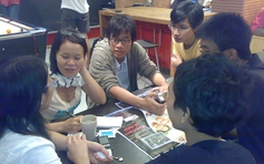 'Trung tâm cứu nạn' người Việt ở Singapore