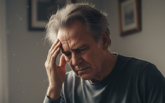 Ngủ dậy thấy choáng, nhức đầu: dấu hiệu huyết áp hay cảnh báo đột quỵ?