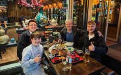 Lan tỏa trên mạng xã hội: Mâm cơm Việt 'chuẩn mẹ nấu' tại Đức