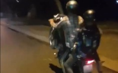 Clip chạy xe máy bốc đầu biểu diễn ở Hóc Môn gây bức xúc