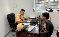 Vụ chạy xe máy bốc đầu biểu diễn ở Hóc Môn: Tịch thu phương tiện