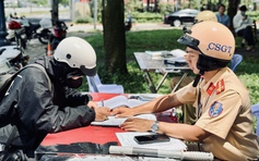 Chạy xe máy không bằng lái: Vì sao người bị CSGT phạt 3 triệu, người 7 triệu?