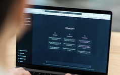 Sử dụng ChatGPT khiến não hoạt động kém hiệu quả