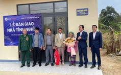 Công ty Thủy điện Quảng Trị trao tặng 2 mái ấm nghĩa tình tại xã Khe Sanh