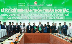 Thành phố Huế và Grab bắt tay thúc đẩy chuyển đổi số